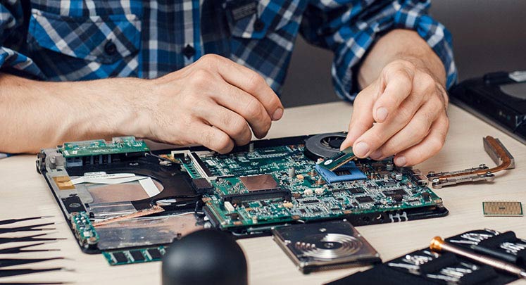 Importance of Hiring Computer Repair Services